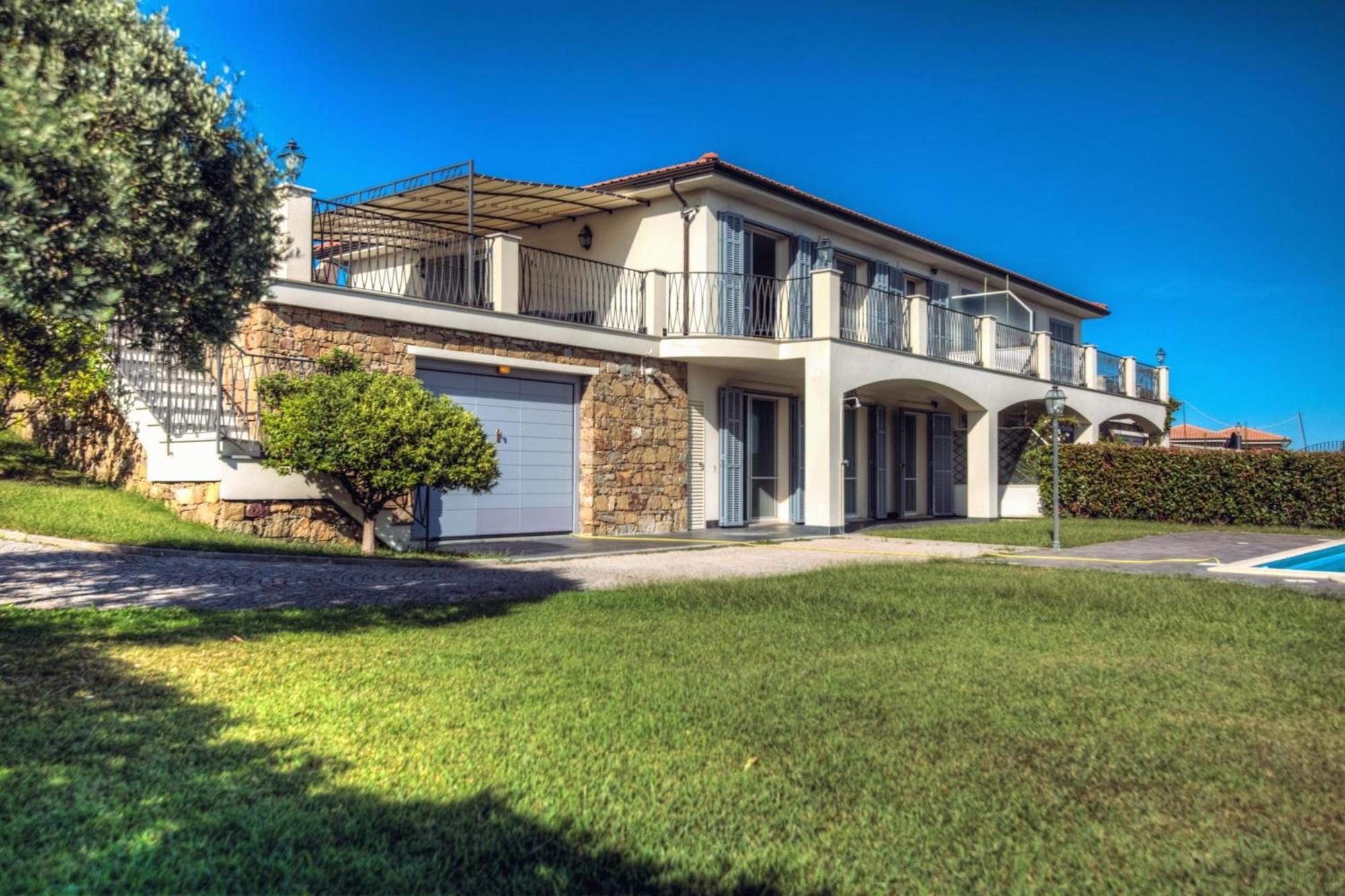 Villa Lucia Riviera Dei Fiori Pool - Happy Rentals Sanremo Exteriér fotografie